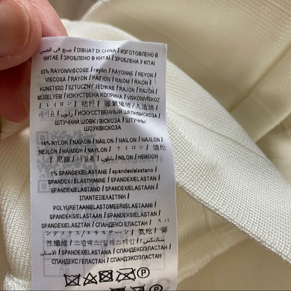 NWT Marciano Bridget Bandage Dress in Macadamia plunge v-neck back zip medium - Picture 14 of 16